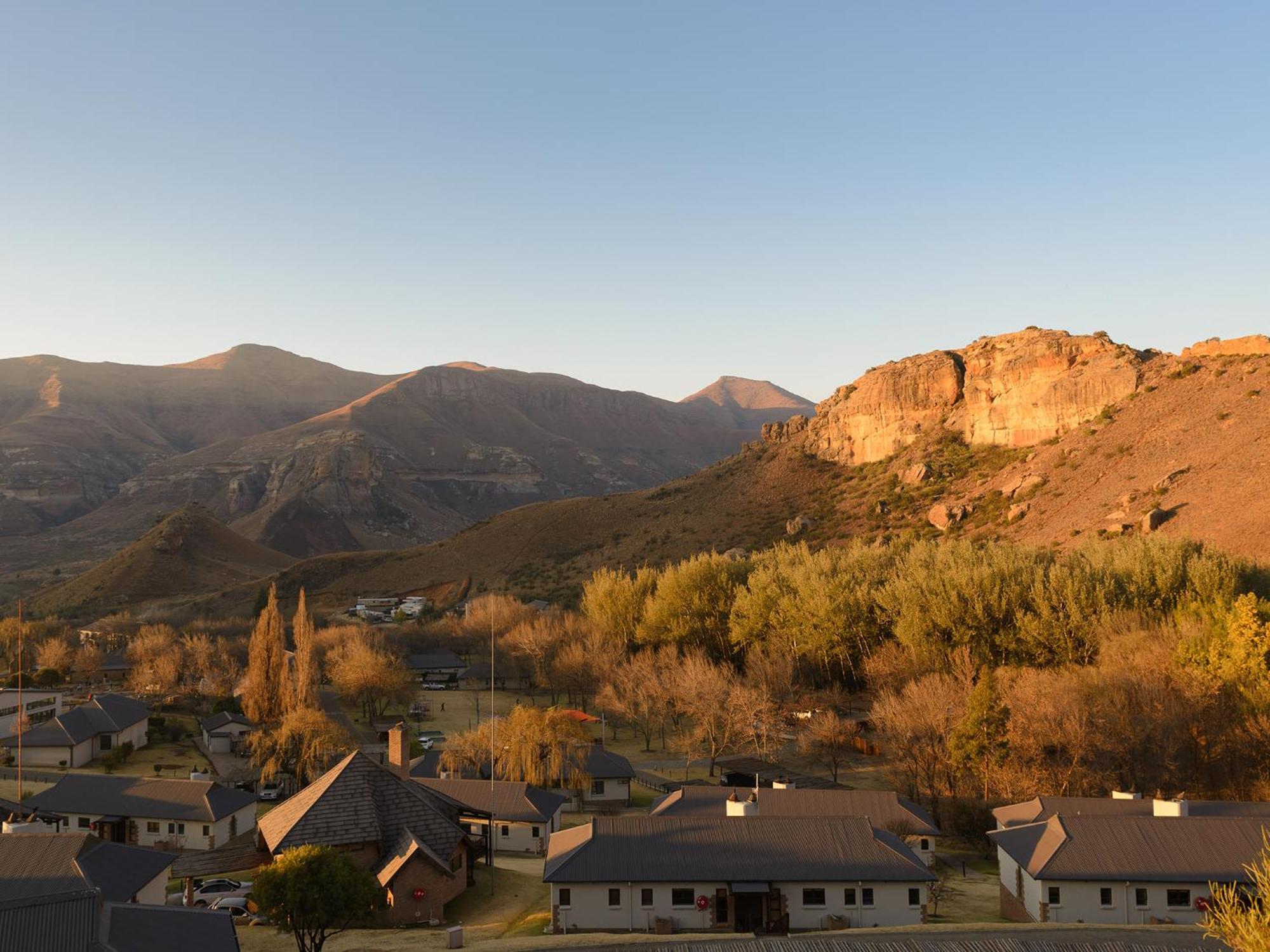 Kiara Lodge Clarens Buitenkant foto