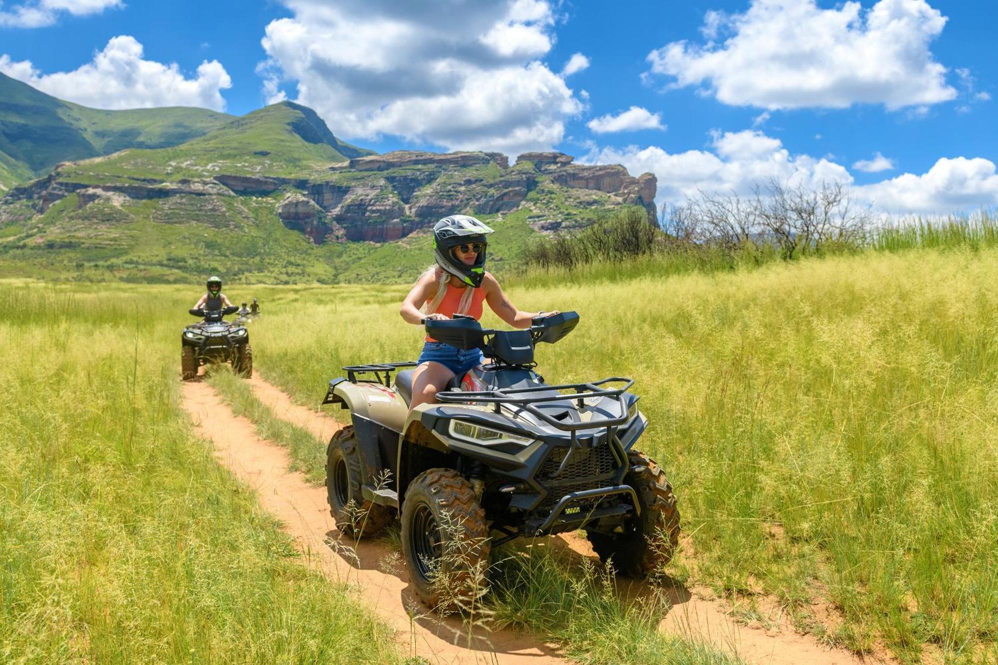 Kiara Lodge Clarens Buitenkant foto